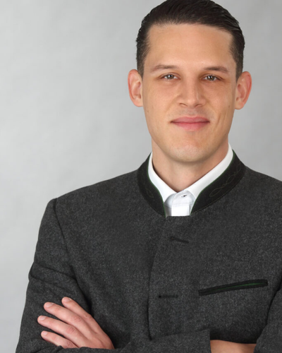 Rainer Winkler, unser Programmierer und Webdesigner im Haus, Portrait